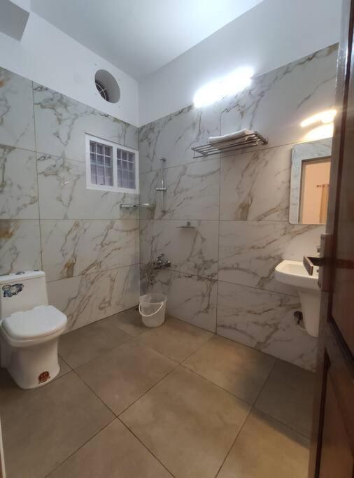 Riveria Portico - River Side 6 Bedroom Private Pool Bungalow North Paravur Εξωτερικό φωτογραφία