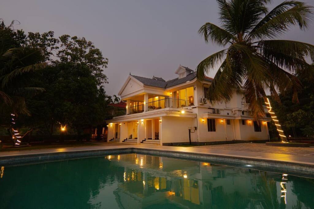 Riveria Portico - River Side 6 Bedroom Private Pool Bungalow North Paravur Εξωτερικό φωτογραφία